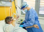 ​Vsetínská nemocnice uzavřela i druhou covidovou stanici. Zájem o očkování klesá