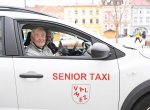 Do ulic Valašského Meziříčí vyjelo senior taxi